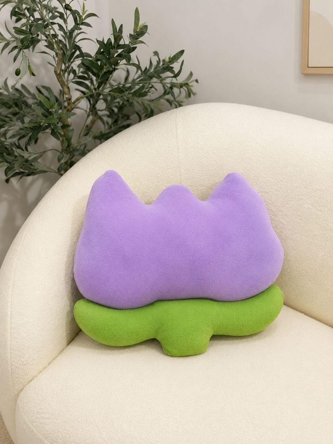 Velvet tulip cushion, purple, purple
