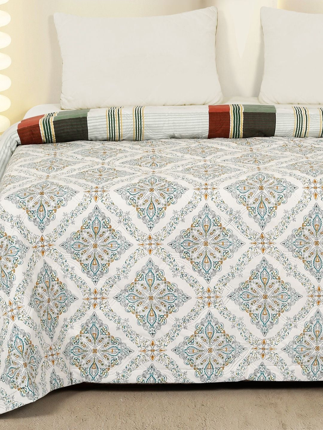 Tile motif dohar, green & white