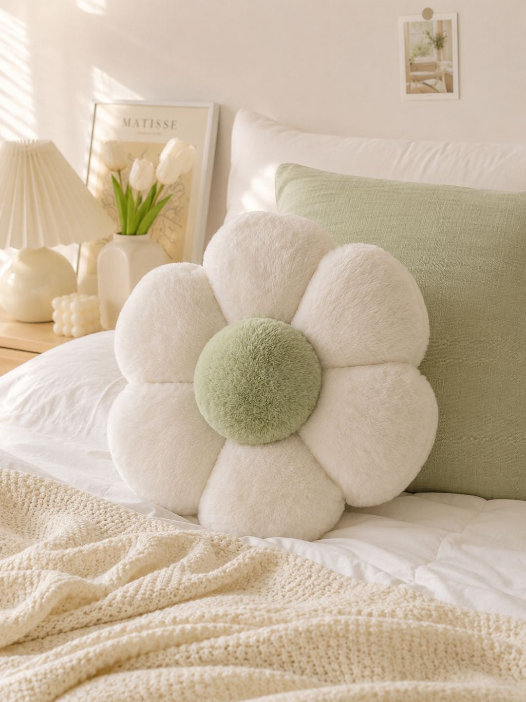 Off white cotton round cushions