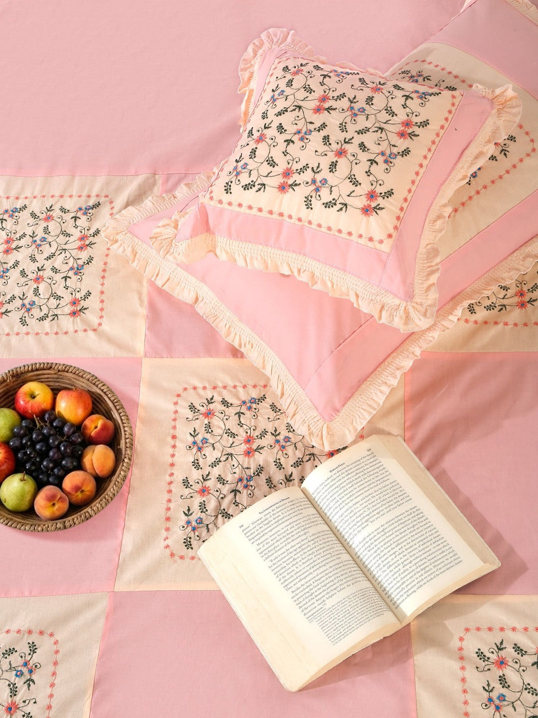 Pink floral bedsheet