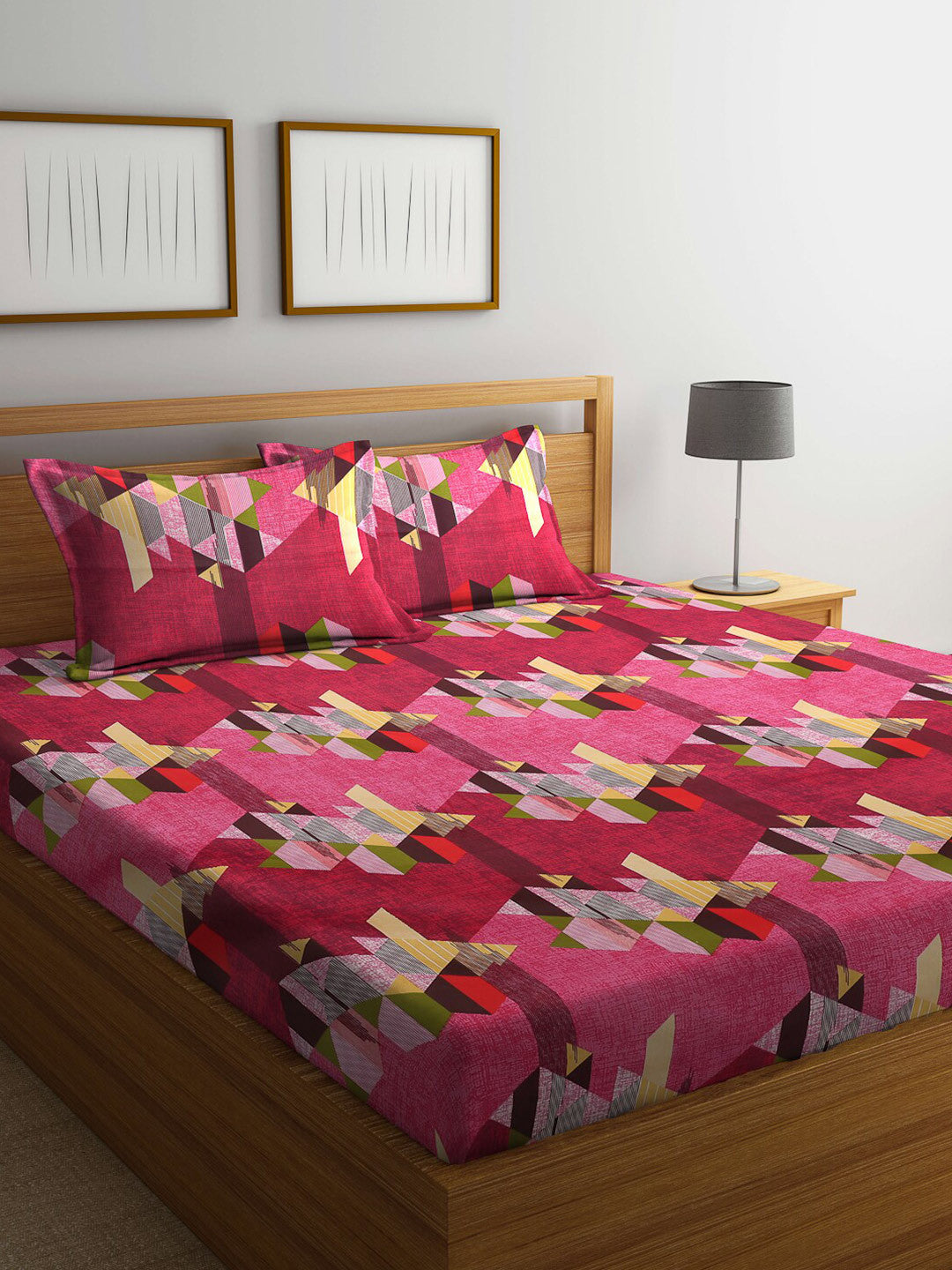 Peach abstract cotton queen bedsheet, peach-coloured