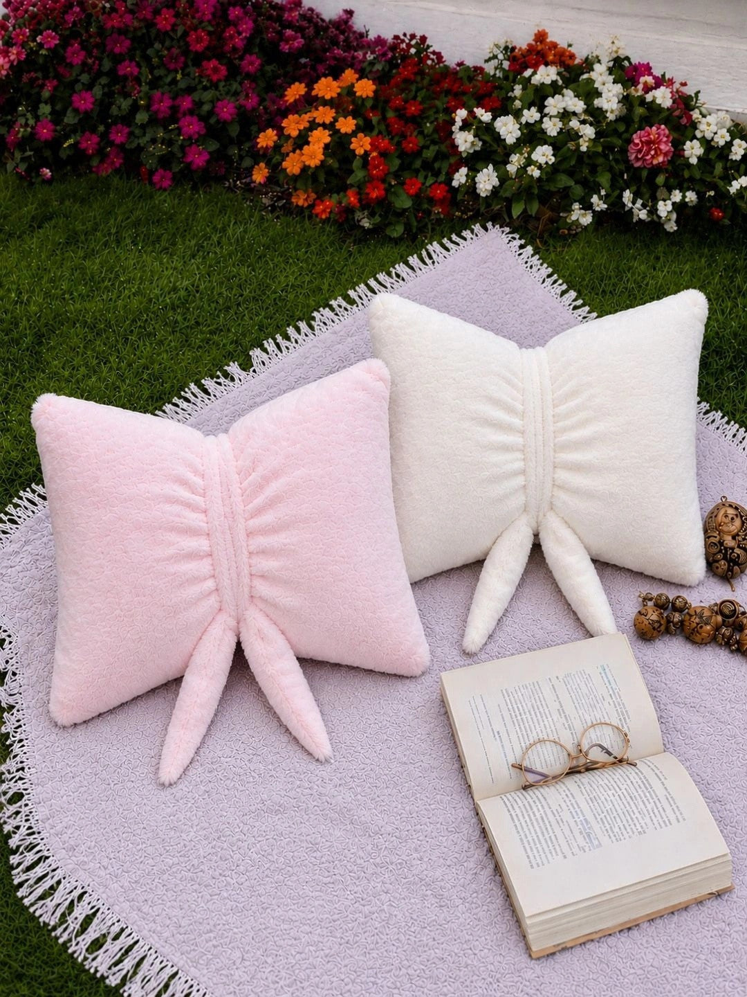 Pink & white rectangle floor cushions, set of 2