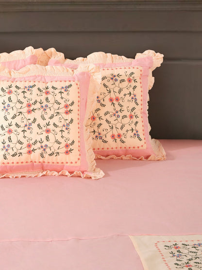 Pink floral bedsheet