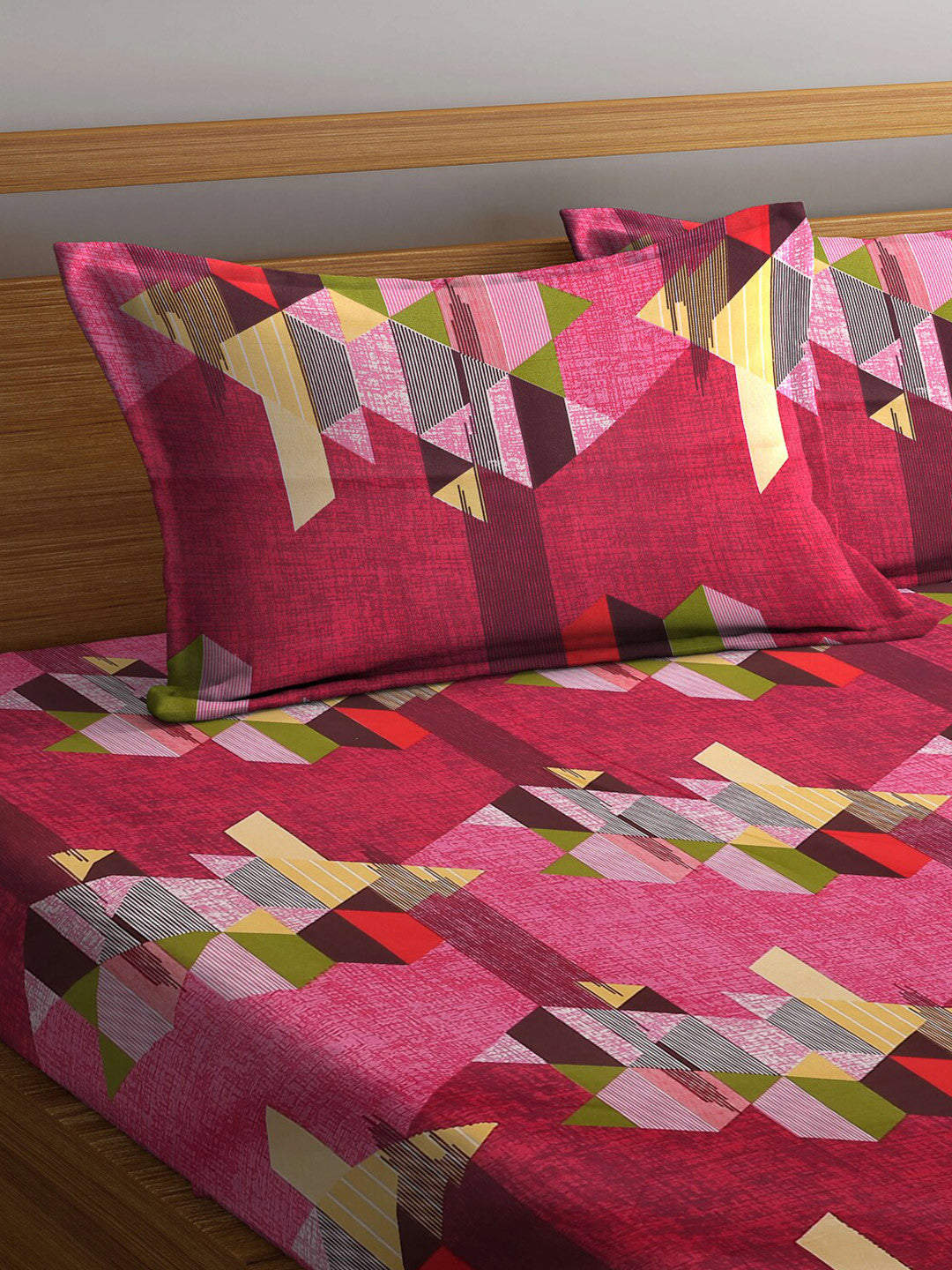 Peach abstract cotton queen bedsheet, peach-coloured