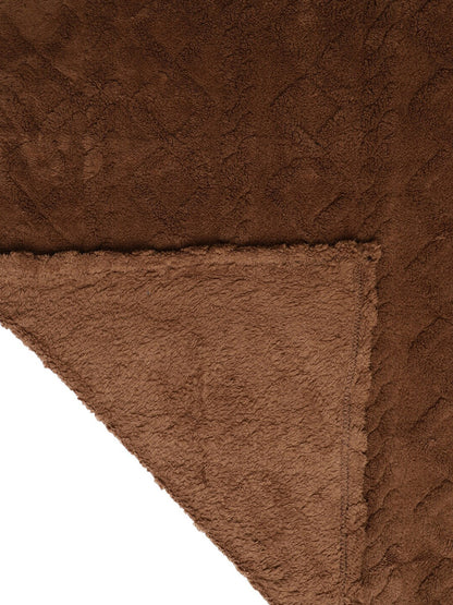 Brown fur geometric mild winter double bed blanket