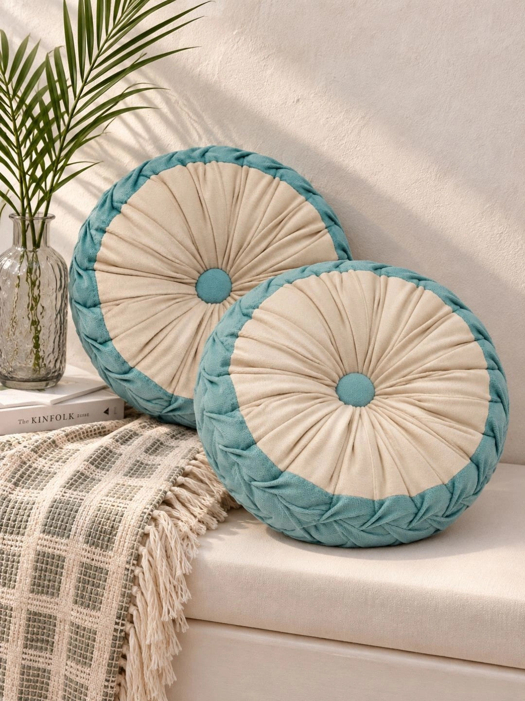 Blue round floor cushions, set of 2