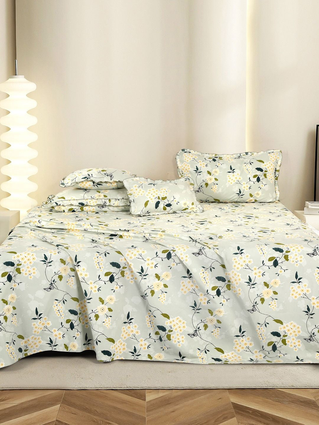 Blue floral queen bedsheet