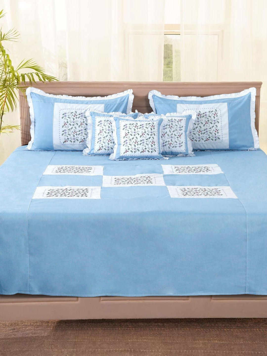Blue floral king bedsheet