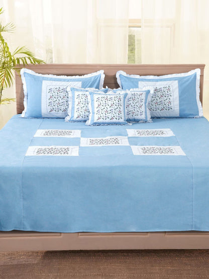Blue floral king bedsheet