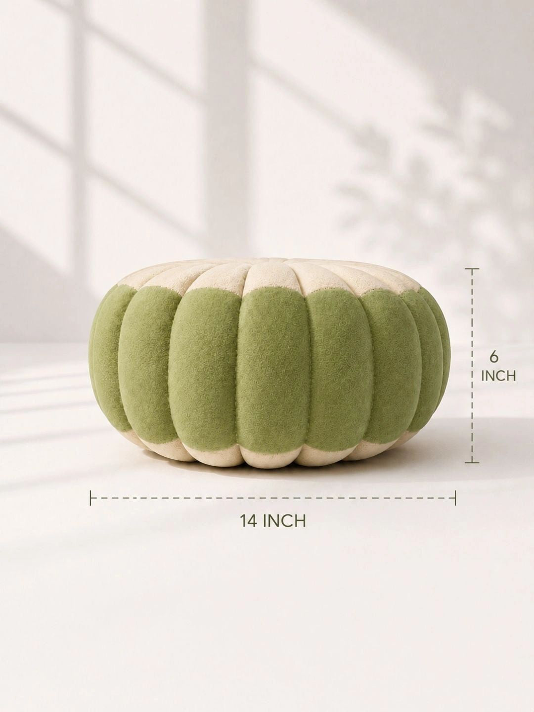 Pleated round cushions, set of 2, beige