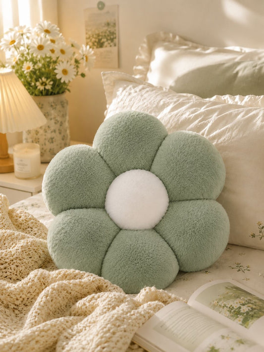 Daisy cushion, green & white