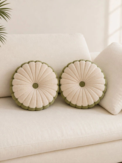 Pleated round cushions, set of 2, beige