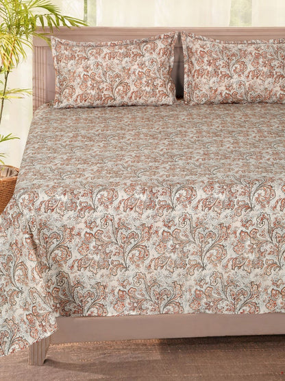 Peach-coloured & beige king bedsheet