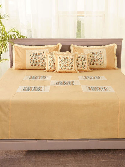 Beige floral printed cotton king bedsheet set