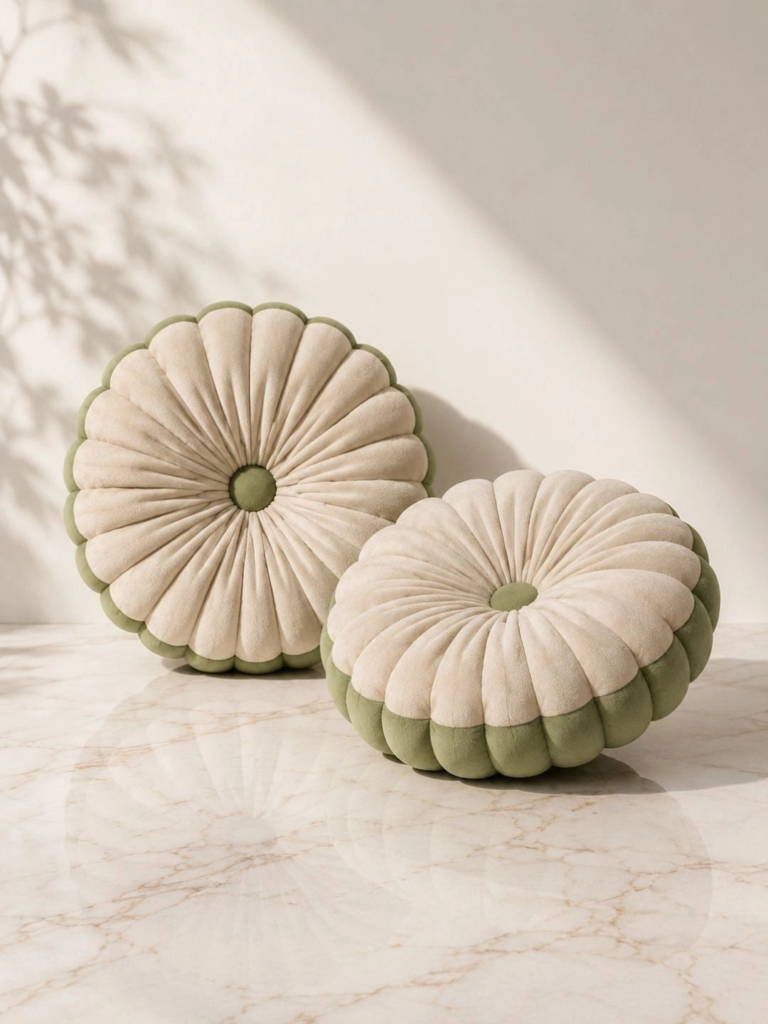 Pleated round cushions, set of 2, beige