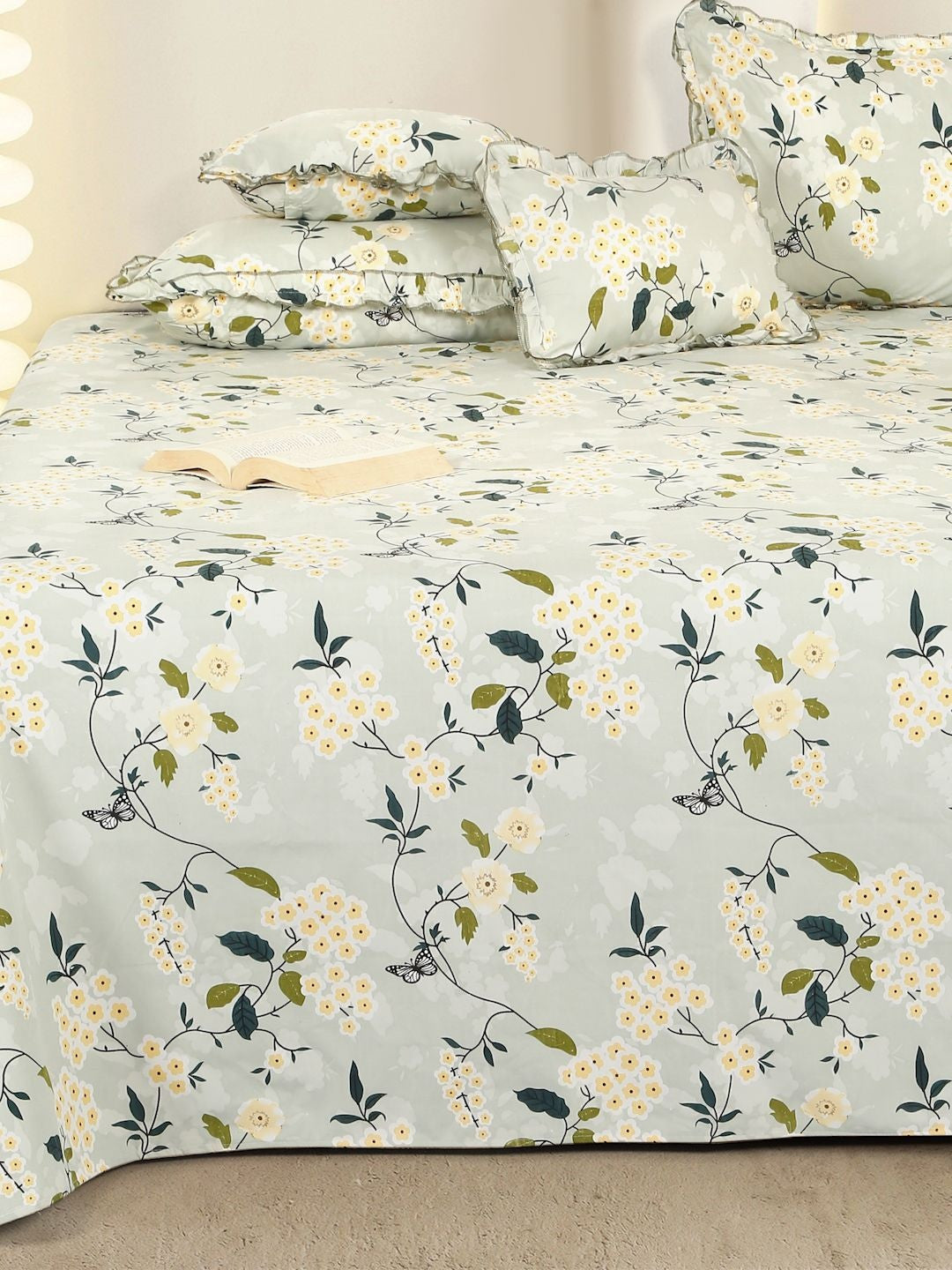 Blue floral queen bedsheet