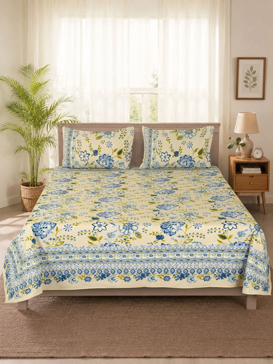 Cream-coloured & multicoloured floral king bedsheet