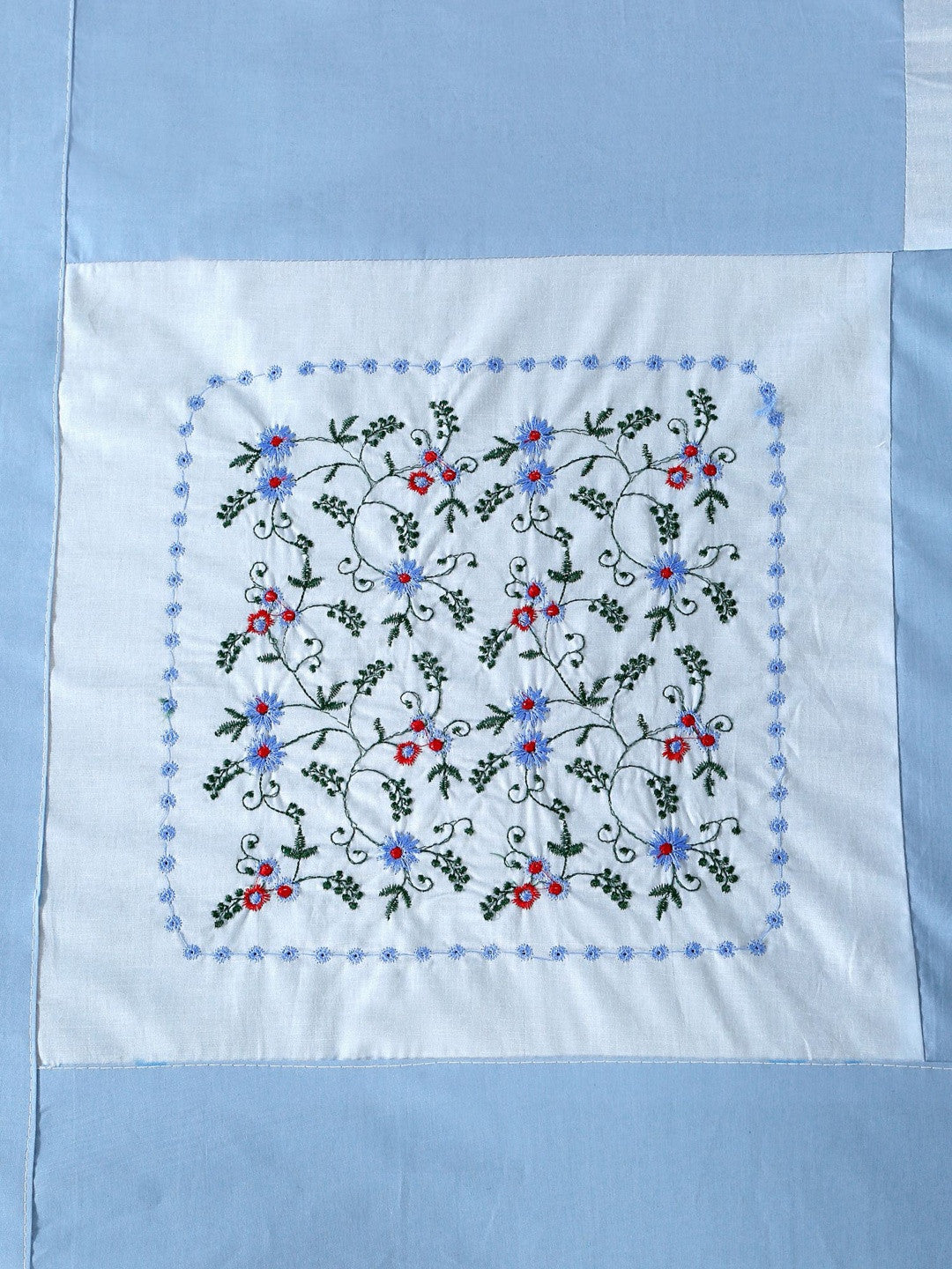 Blue floral king bedsheet