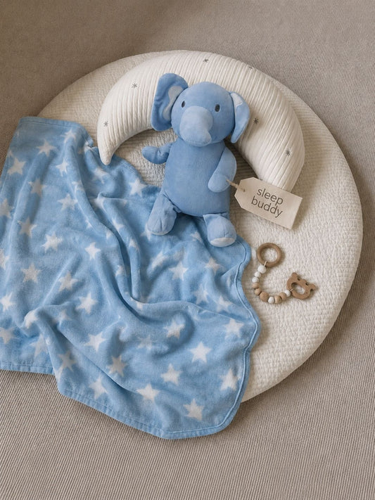 Blue geometric fleece AC room blanket