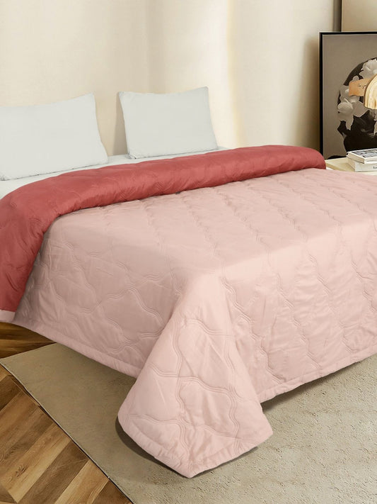 Pink & maroon geometric AC room dohar